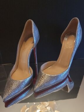 Christian Louboutin Iriza Laser Cut Silver Over Gold 100 Heel Sz36.5